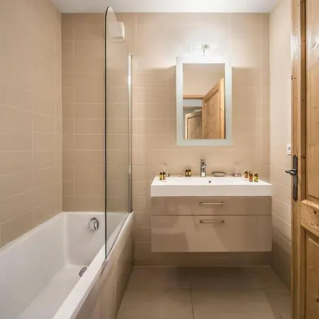 Luxueux 75m², 6 Pers, Centre Val D'isere, Front De Neige, Terrasse Sud - Fr-1-567-22 דירה Val-dʼIsère